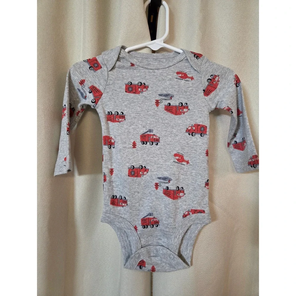 Carters Baby Boy 3PC Set 2 Bodysuits 1 Pants Fire Truck Red Gray 6M NWT
